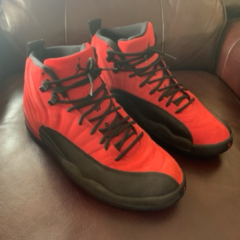 Men’s Jordans size 10